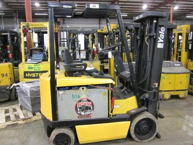 Used Yale 4 Wheel Electric Forklift